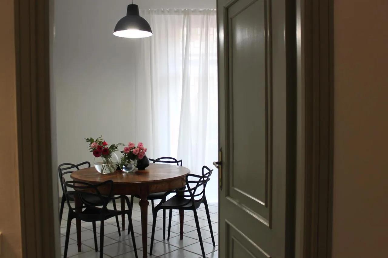 Casa Luna - Accomodation In Santa Maria Maggiore Roma 0*,