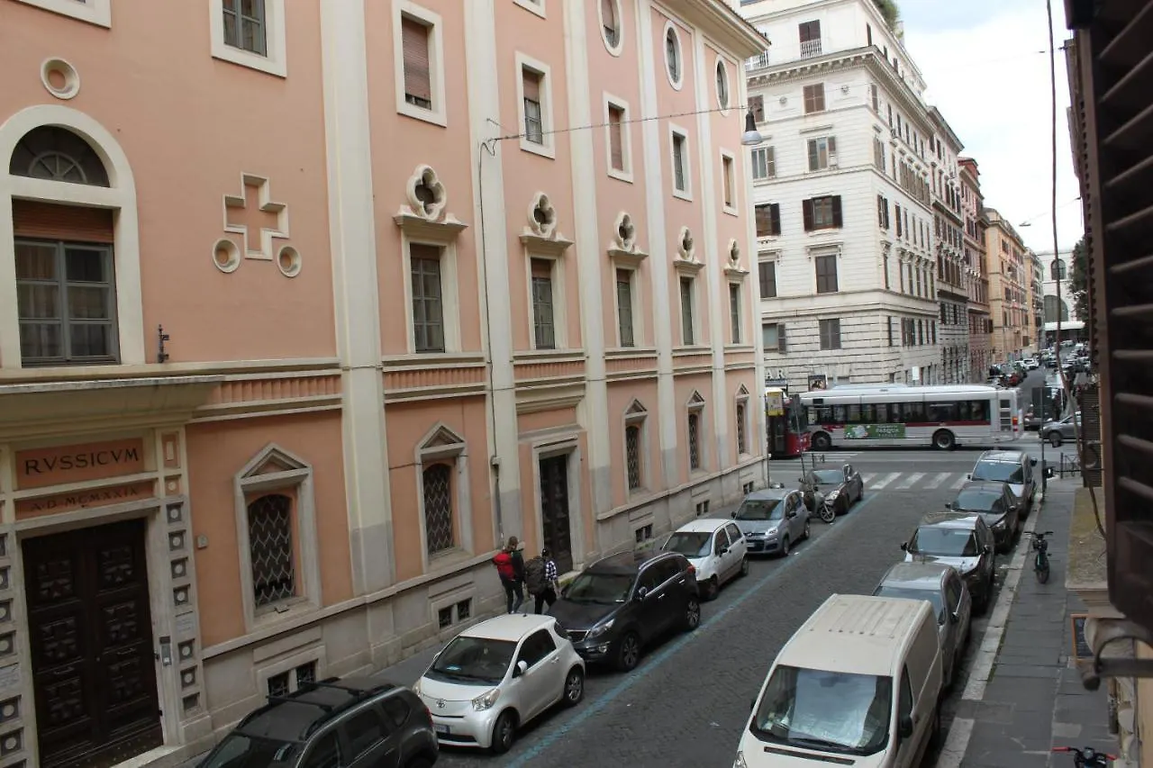 Casa Luna - Accomodation In Santa Maria Maggiore Roma Italia