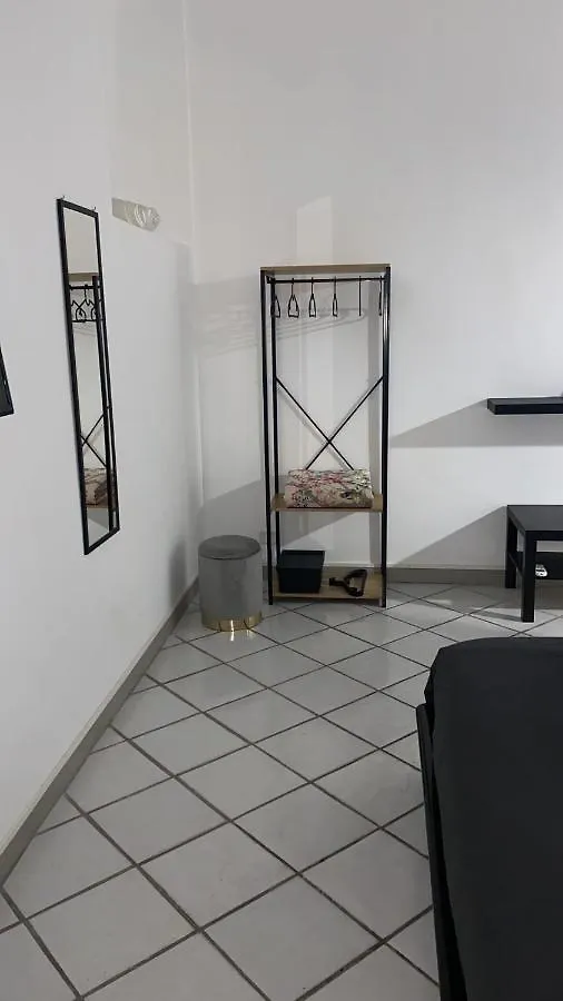 Casa Luna - Accomodation In Santa Maria Maggiore Roma 0*,